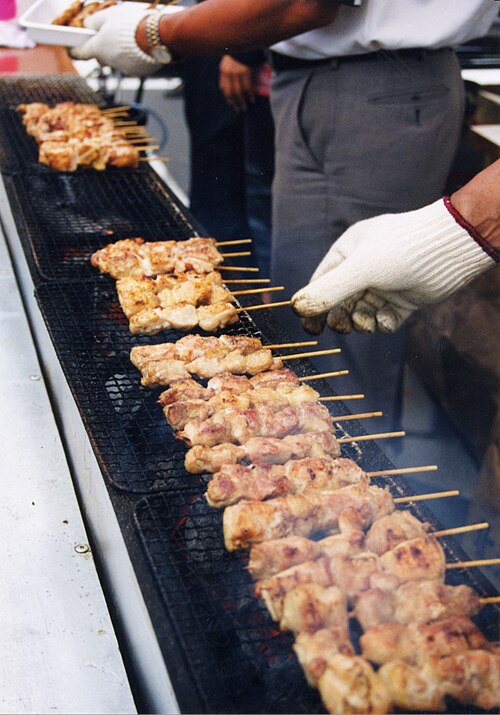 Fayl:Cooking yakitori.jpg