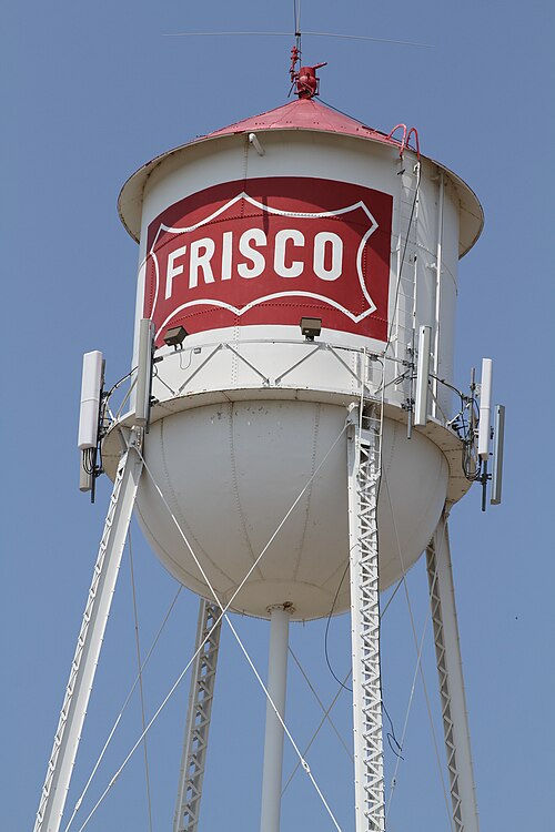 Fayl:Frisco Downtown Water tower 05312010.JPG