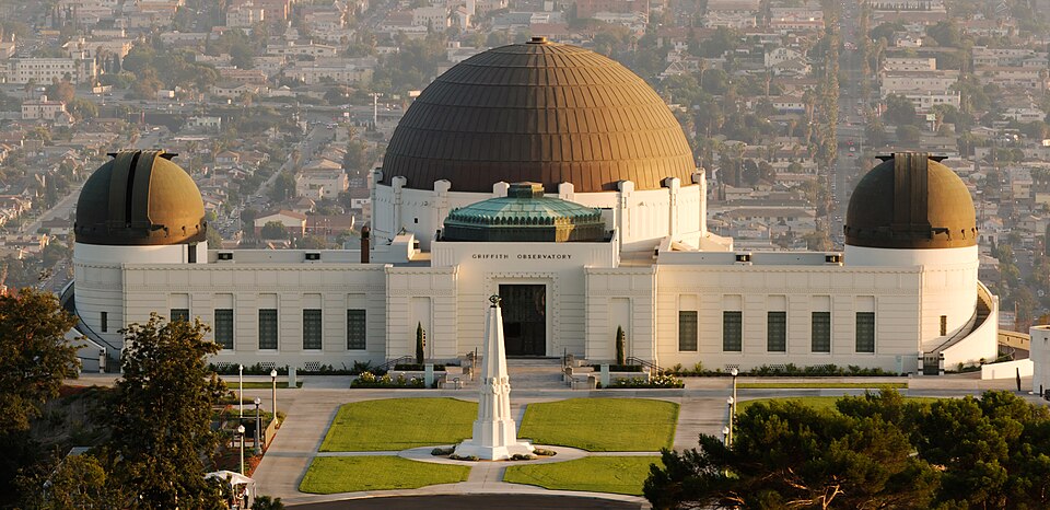 Fayl:Griffith observatory 2006.jpg