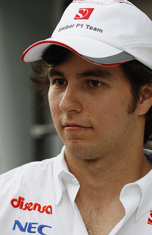 Fayl:Sergio Perez 2011 Malaysia.jpg
