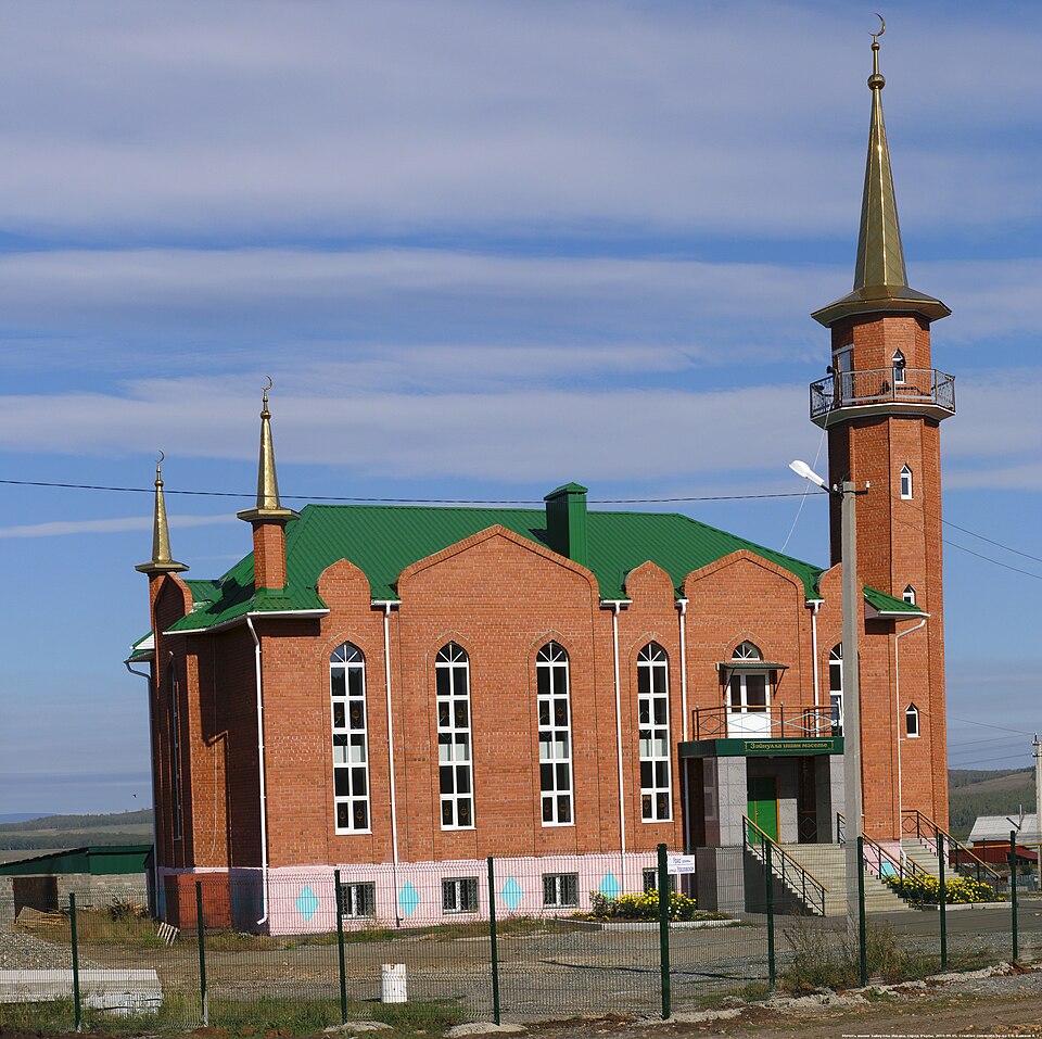 Fayl:Мечеть имени Зайнуллы Ишана.jpg