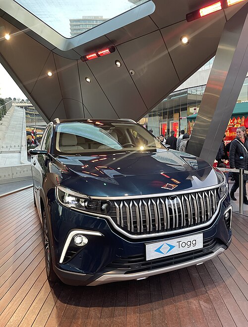 Fayl:2022 Togg C-SUV.jpg