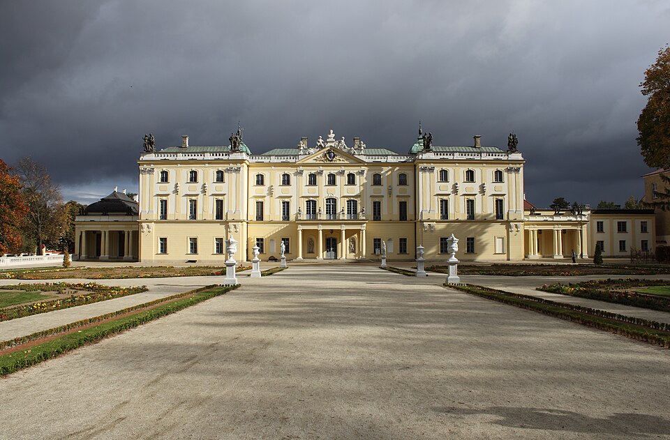 Fayl:Branicki Palace in Białystok.jpg