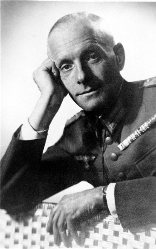 Fayl:Bundesarchiv Bild 146-2004-0007, Hans Oster.jpg