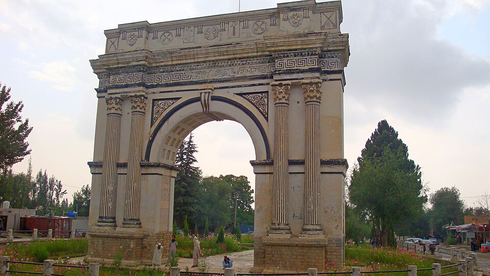 Fayl:Da-Khpalwakai-Taaq.jpg