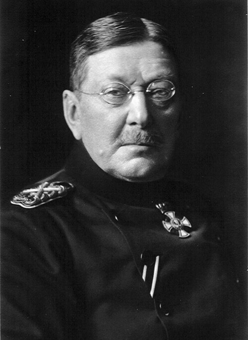 Fayl:Goltz-portrait.jpg