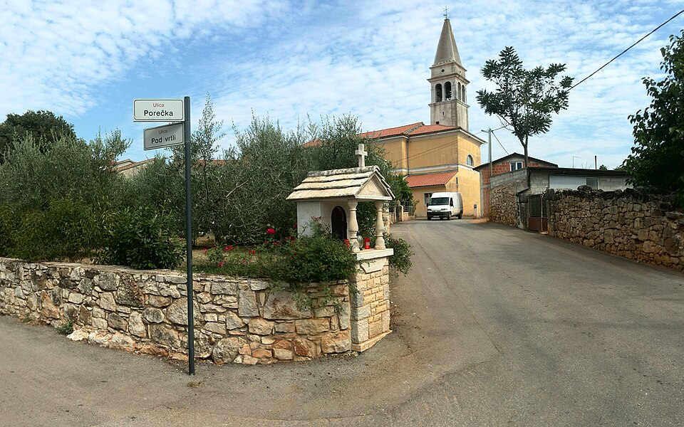 Fayl:Nova Vas (Poreč, Istra).jpg