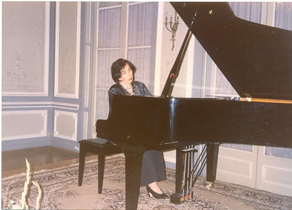 Fayl:Elena Dzamashvili 2.jpg