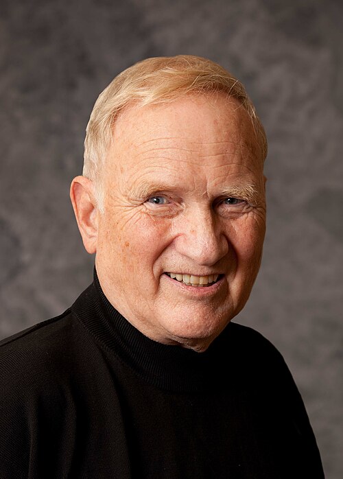 Fayl:John Francis Clauser (cropped).jpg