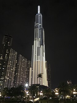 Landmark 81ning tungi koʻrinishi