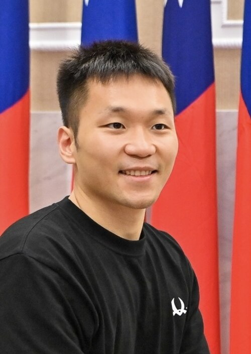 Fayl:李洋諮詢委員.jpg