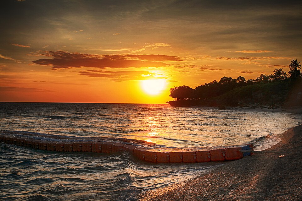 Fayl:Aliguay Island Sunset.jpg