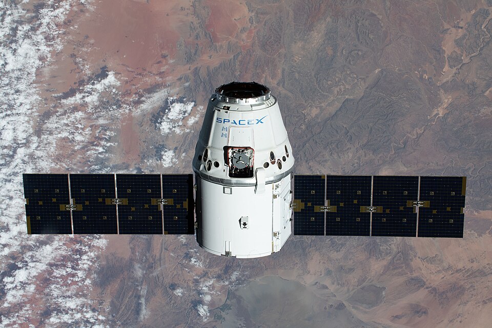 Fayl:CRS-20 Dragon.jpg