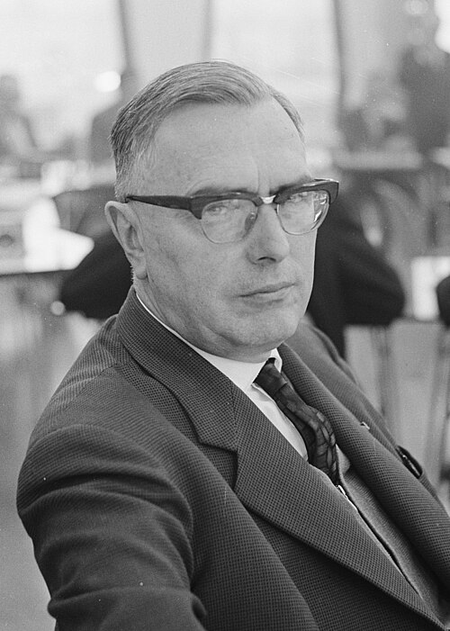 Fayl:Max Euwe 1963.jpg