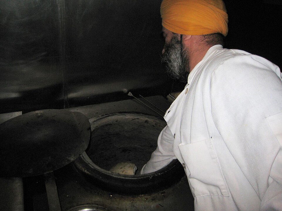 Fayl:Tandoorindian.jpg