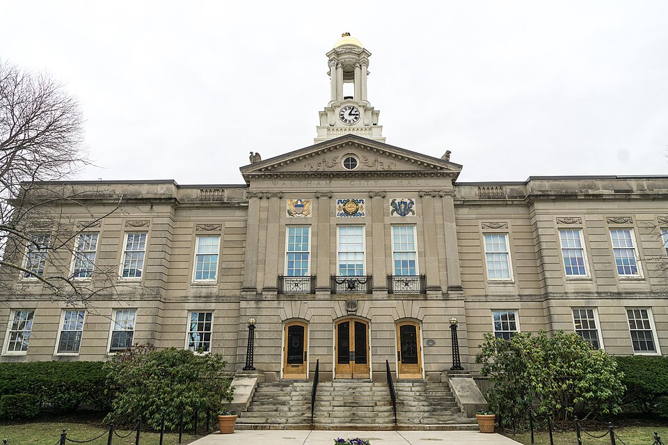 Fayl:Waltham (Massachusetts) City Hall.jpg