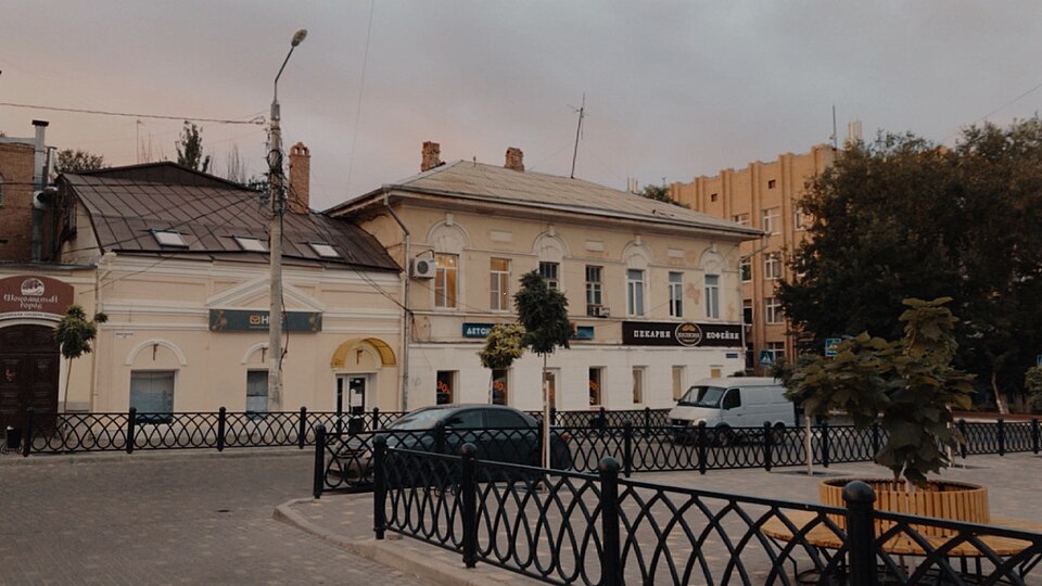 Fayl:Akhmatovskaya Street.jpg