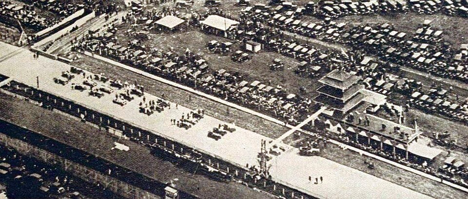 Fayl:Départ de l'Indy 500 1923.jpg