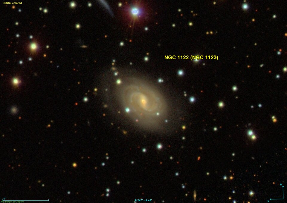 Fayl:NGC 1122 SDSS.jpg