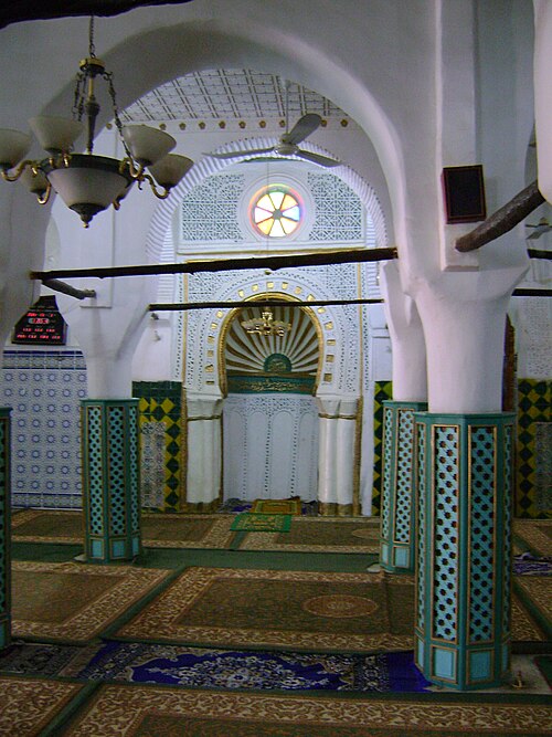 Fayl:Mosque sidi okba.jpg