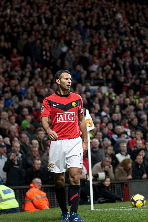Fayl:Ryan Giggs vs Everton-5.jpg