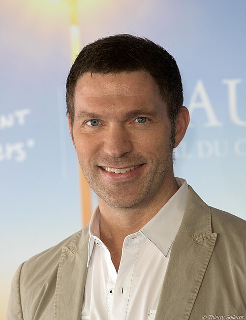 Fayl:Travis Knight (30000495292).jpg