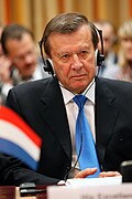 17:21, 2011-yil 18-noyabr dagi versiya uchun tasvir