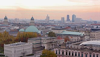 Berlin Germaniyaning eng yirik shahri.
