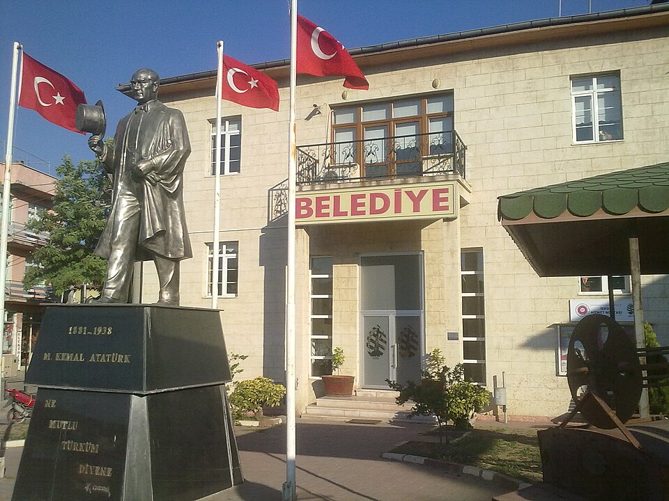 Fayl:Balya Belediyesi.jpg