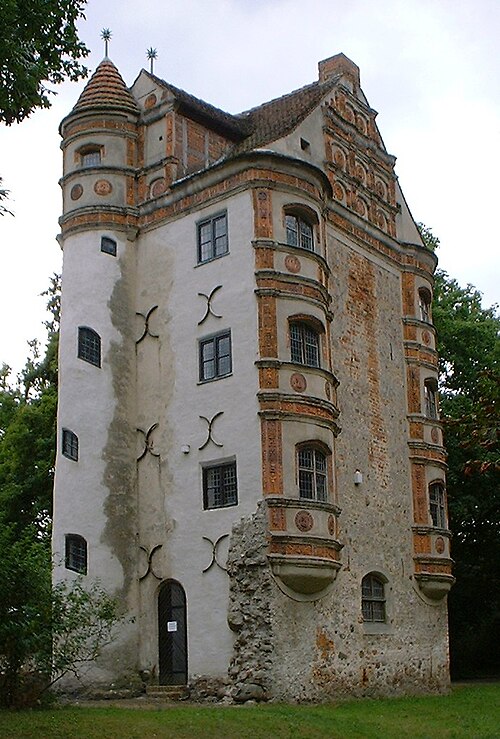Fayl:Freyenstein castle.jpg