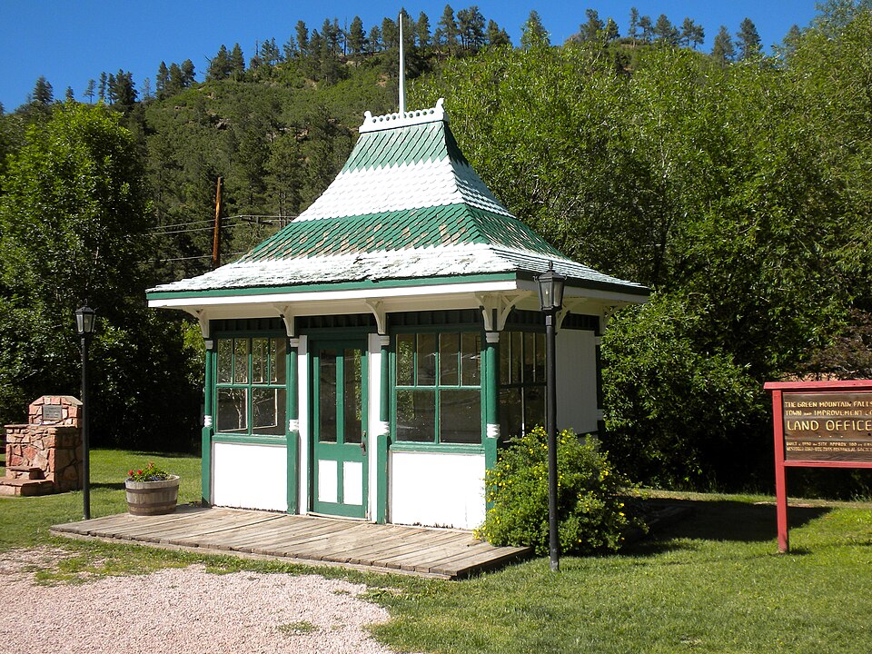 Fayl:Green Mtn Falls landoffice.JPG