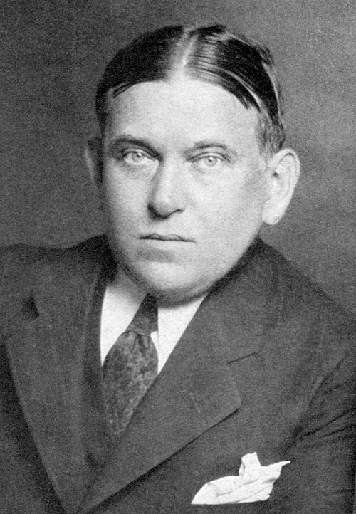 Fayl:H-L-Mencken-1928.jpg