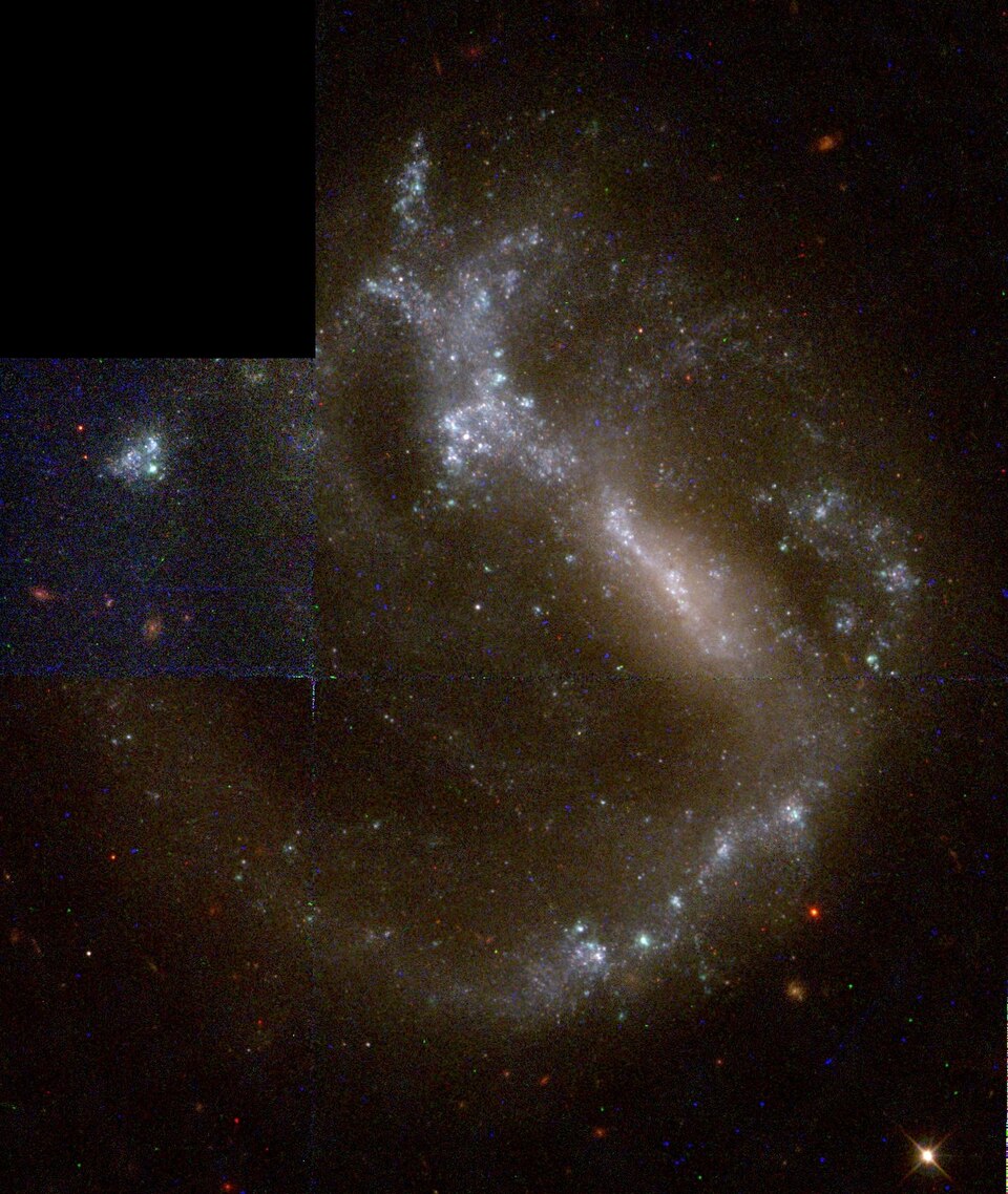 Fayl:NGC3664-HST-R814G505B439.jpg