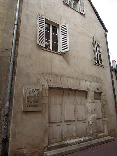 Fayl:Niepces birthplace at Chalon s.S.jpg