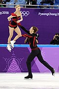 Yevgeniya Tarasova va Vladimir Morozov juftlikda figurali uchish bo‘yicha qisqa dasturda g‘alaba qozondi