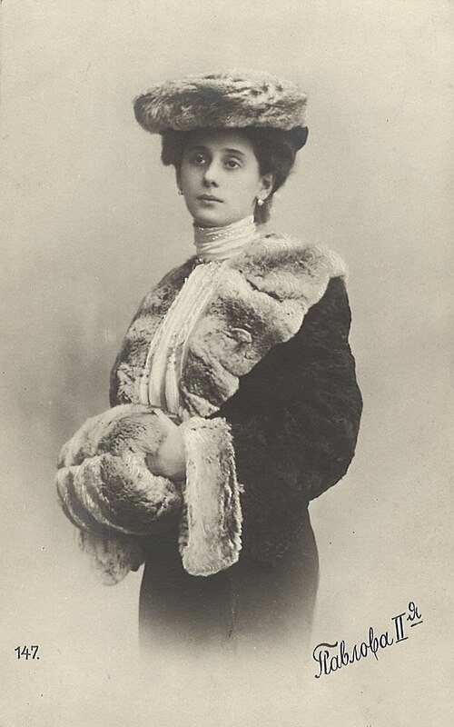 Fayl:Anna pavlova -c. 1905.jpg