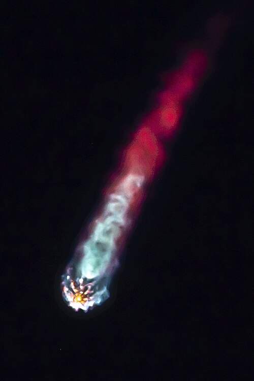 Fayl:CRS-17 Mission (47720639732).jpg