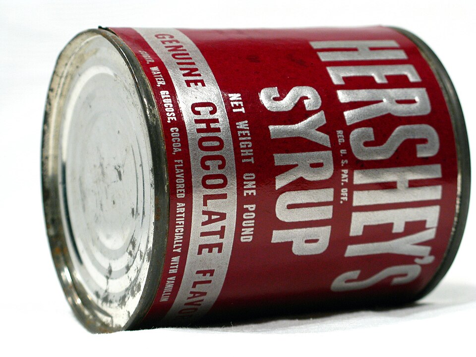 Fayl:Hersheys Syrup 1950s 01.JPG