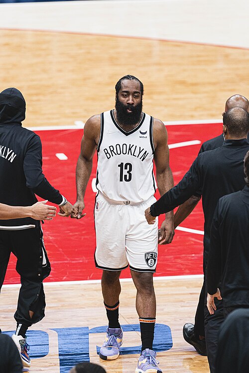 Fayl:James Harden (51832174512).jpg