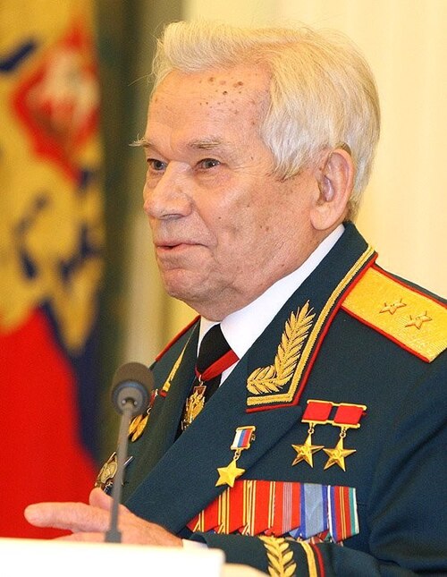 Fayl:Michael Kalashnikov.jpg