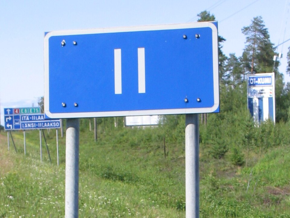 Fayl:Roadsign of Ii municipality Finland.jpg
