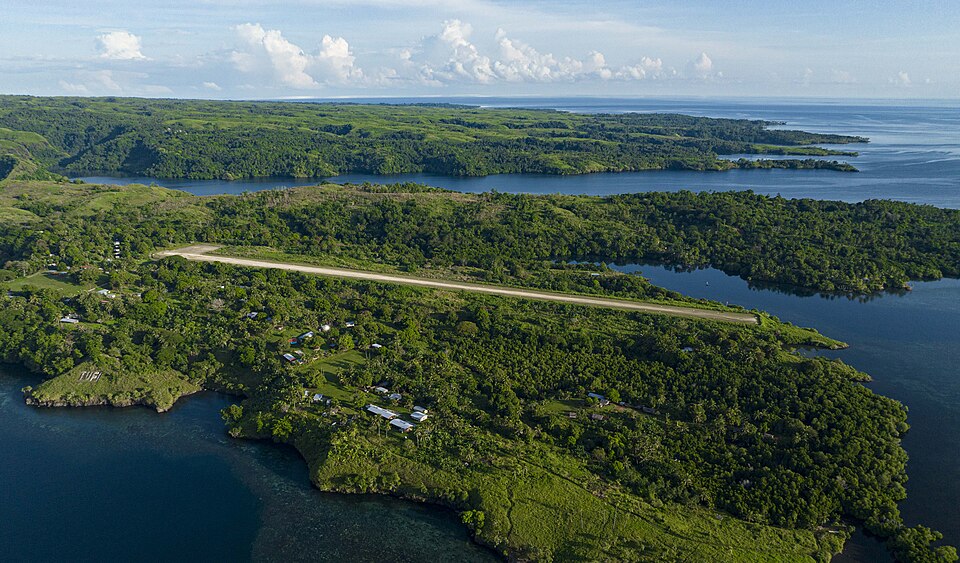 Fayl:Tufi Airstrip.jpg