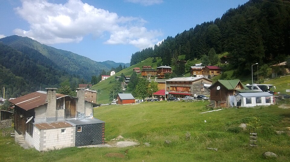 Fayl:Ayder yaylası - panoramio.jpg