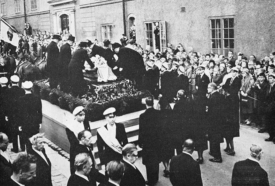 Fayl:Hammarskjöld begravning.jpg