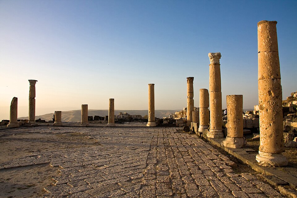 Fayl:Umm Qais-20.jpg