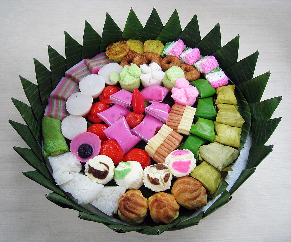 Fayl:Jajan Pasar in Jakarta.JPG