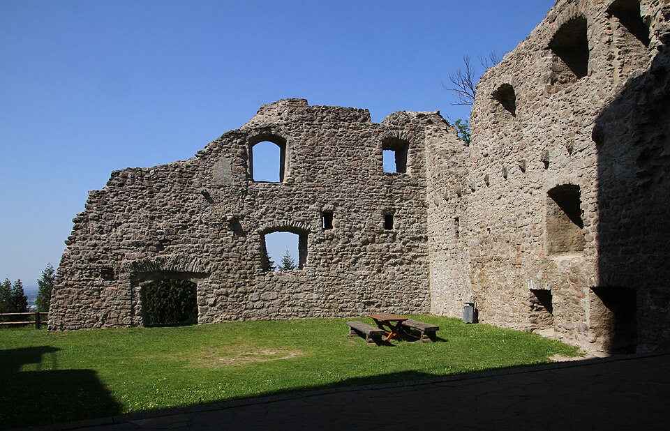 Fayl:Lauf-Burg Neuwindeck-04-gje.jpg