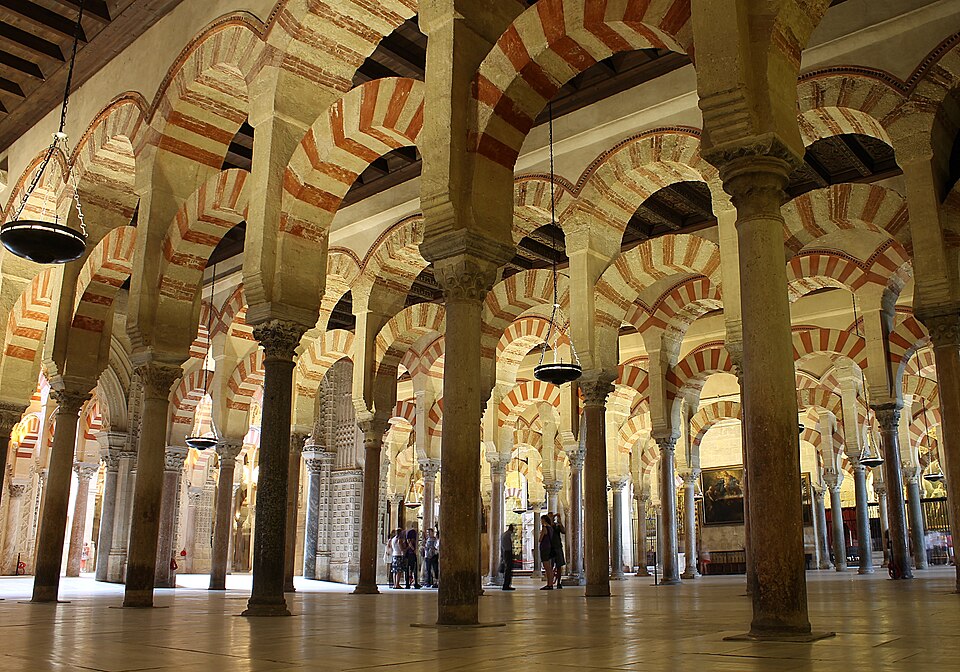 Fayl:Colonnes de la Mezquita (8281472877).jpg