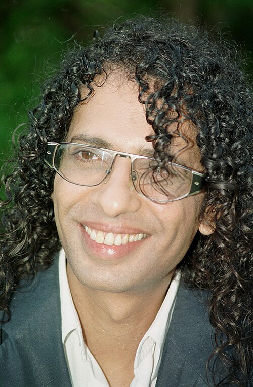 Fayl:Dan Hadani collection (990040381640205171).jpg