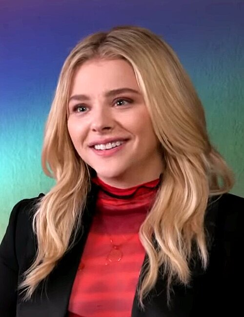 Fayl:Chloe Moretz 2018 2.jpg